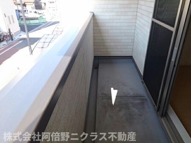 物件内観写真11　(落ち着いた時間を過ごせるバルコニーです)