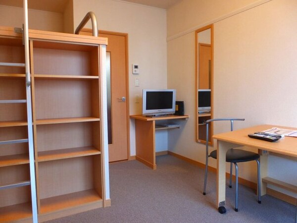 居室(2F以上はカーペットタイプになっています！)