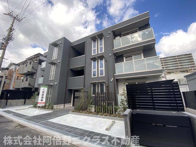 物件外観写真2　(おしゃれな外観です)