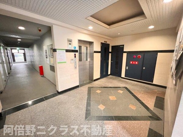 ロビー・ラウンジ