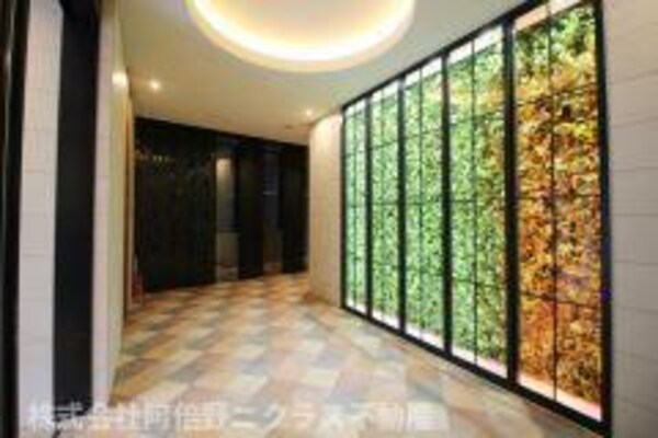 ロビー・ラウンジ