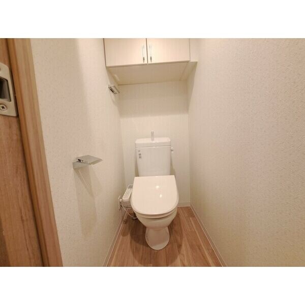 物件内観写真8　(内装は同建物のイメージでカラーパターンが異なる場合がございま)