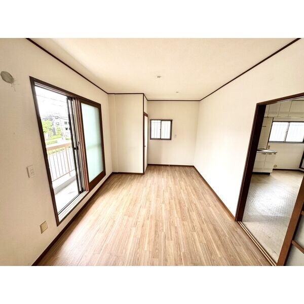 物件内観写真6　(内装は別部屋の参考写真です。)