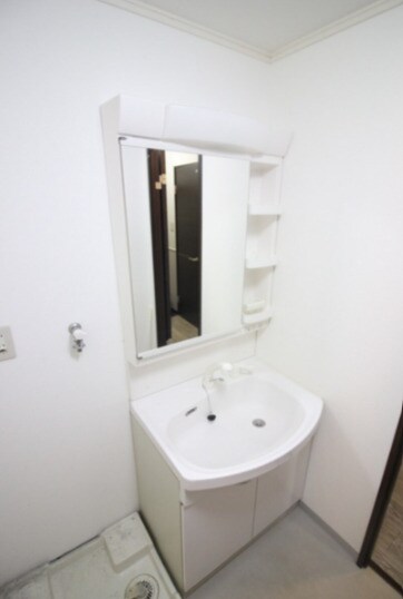 物件内観写真8　(内装は別部屋の参考写真です。)