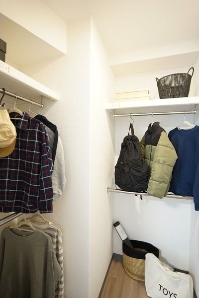 物件内観写真10　(家具は参考です。)