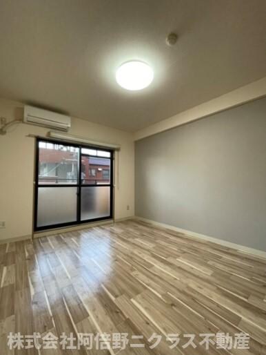 物件内観写真3　(内装は別部屋の参考写真です。)