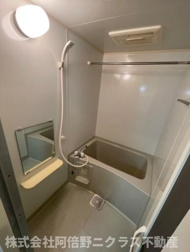 物件内観写真5　(内装は別部屋の参考写真です。)