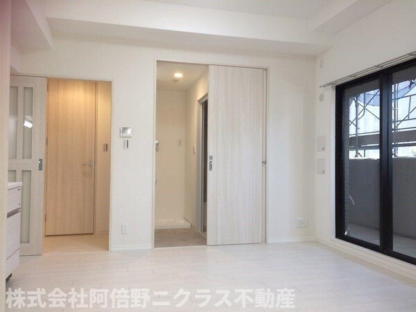 内装他