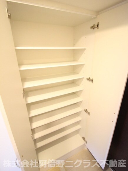 物件内観写真11　(内装は同建物・別部屋の参考写真です。)