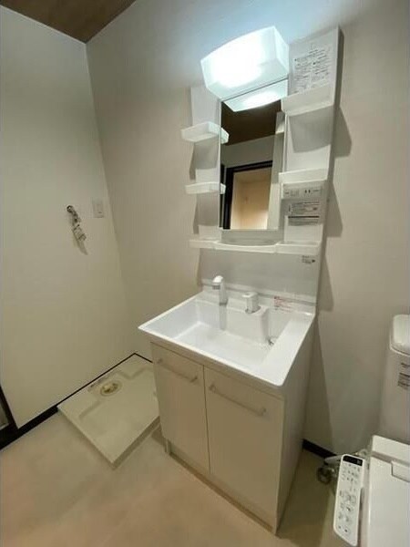 物件内観写真5　(内装は別部屋の参考写真です。)