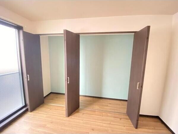 物件内観写真7　(内装は別部屋の参考写真です。)