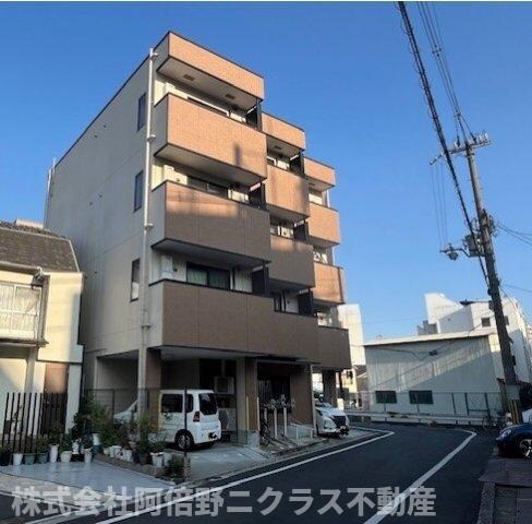 物件外観写真1　(外観もきれいです)