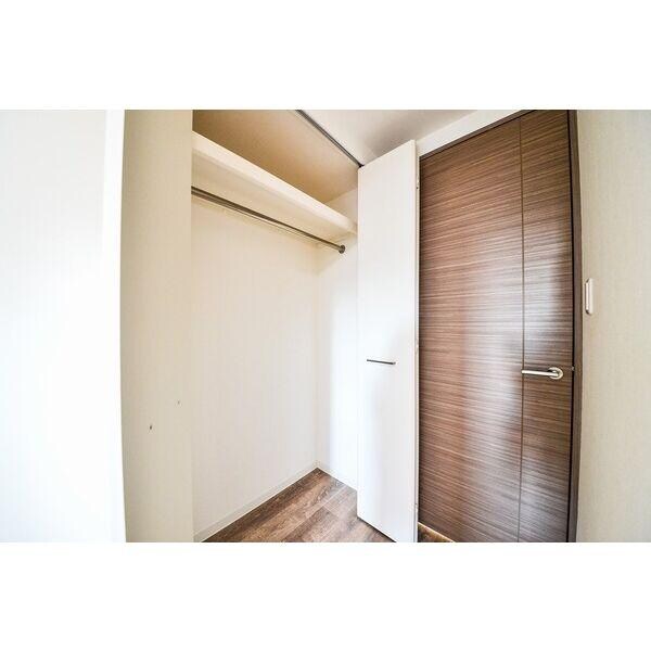 収納(内装は別のお部屋の参考写真です)