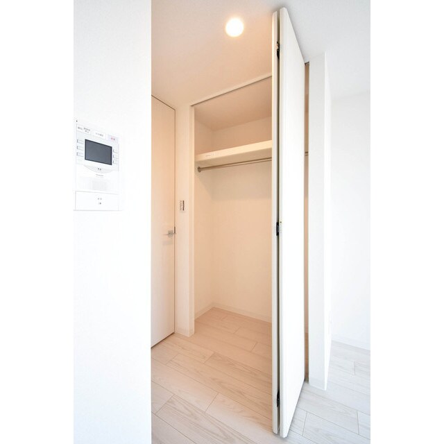 物件内観写真5　(収納があります)