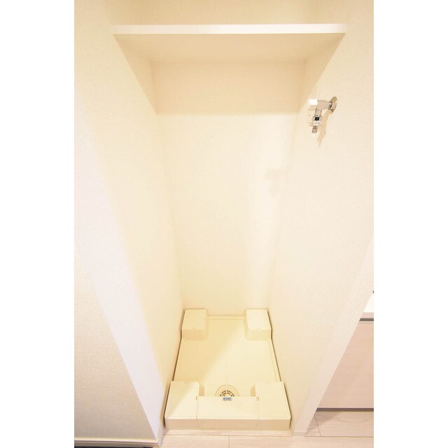 物件内観写真12　(コンパクトで使いやすい洗面所)