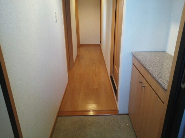 物件内観写真14　(毎日通る玄関はこちらです)