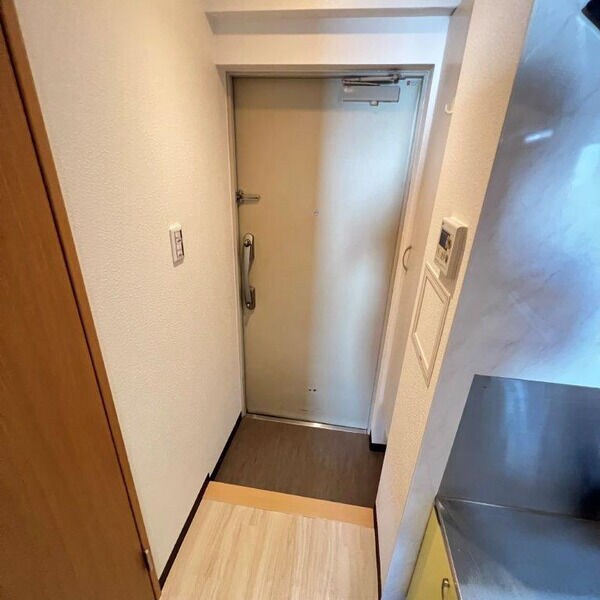 物件内観写真8　(内装は別部屋の参考写真です。)