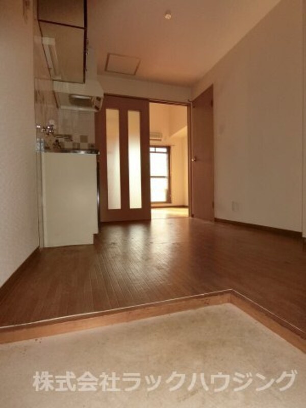 居室(【お部屋さがしはラックハウジングにお問合せ下さいませ♪】)