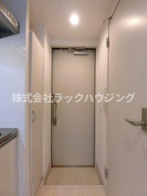 玄関(【お部屋さがしはラックハウジングにお問合せ下さいませ♪】)