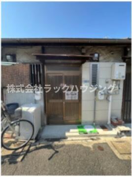 高瀬町4丁目貸家の物件外観写真