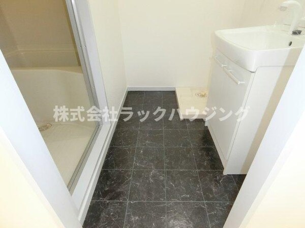 玄関(【お部屋さがしはラックハウジングにお問合せ下さいませ♪】)