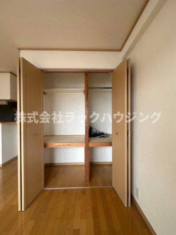 収納(【お部屋さがしはラックハウジングにお問合せ下さいませ♪】)