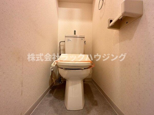 トイレ(【お部屋探しはラックハウジングにお問合せ下さいませ】)