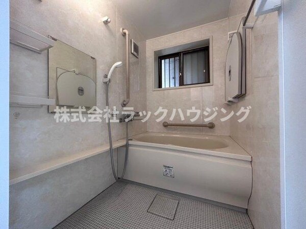 浴室(【お部屋さがしはラックハウジングにお問合せ下さいませ♪】)