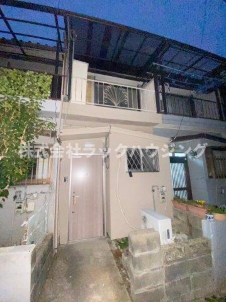米崎町テラスハウス外観写真