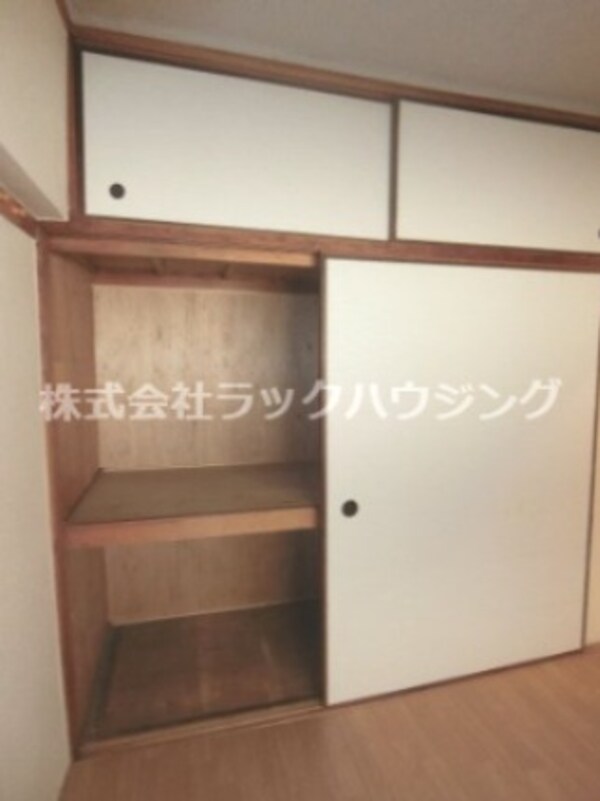 収納(【お部屋さがしはラックハウジングにお問合せ下さいませ♪】)