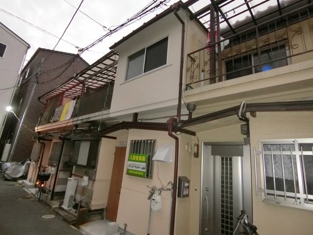 寝屋川市本町テラスハウス