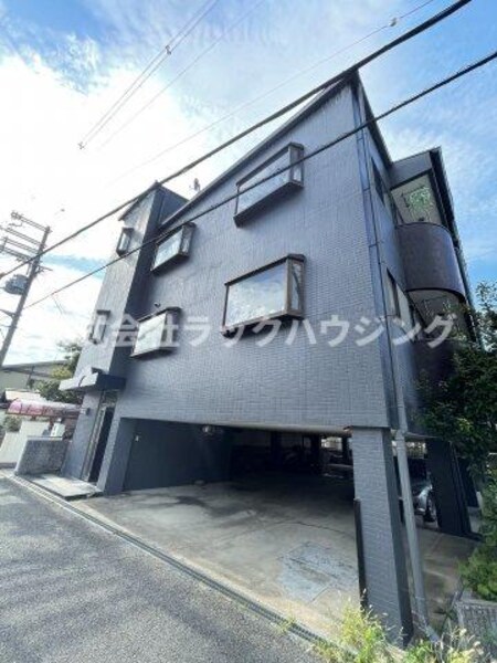 シリウス四条畷外観写真