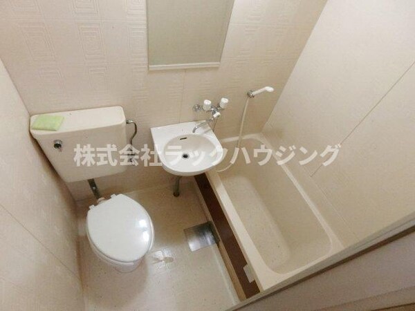 浴室(【お部屋探しはラックハウジングにお問合せ下さいませ】)