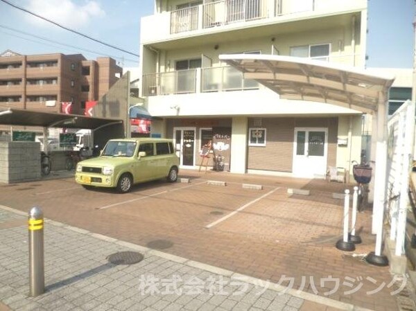 駐車場(【お部屋さがしはラックハウジングにお問合せ下さいませ♪】)