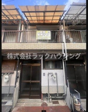 四条畷市雁屋北町貸テラスハウス外観写真