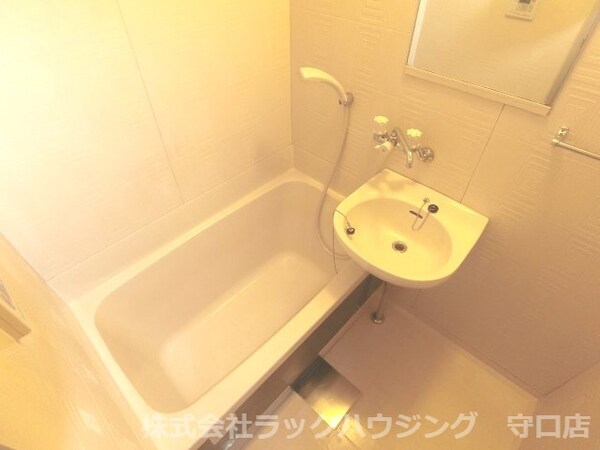 浴室(別部屋同仕様)