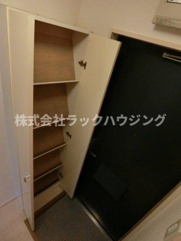 建物設備(シューズBOX)