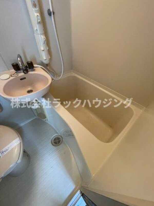 浴室(【お部屋さがしはラックハウジングにお問合せ下さいませ♪】)