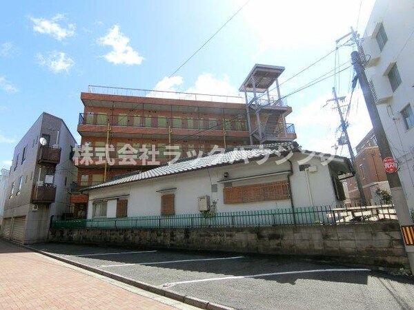 駐車場(☆敷地内駐車場完備☆安心ですね☆)