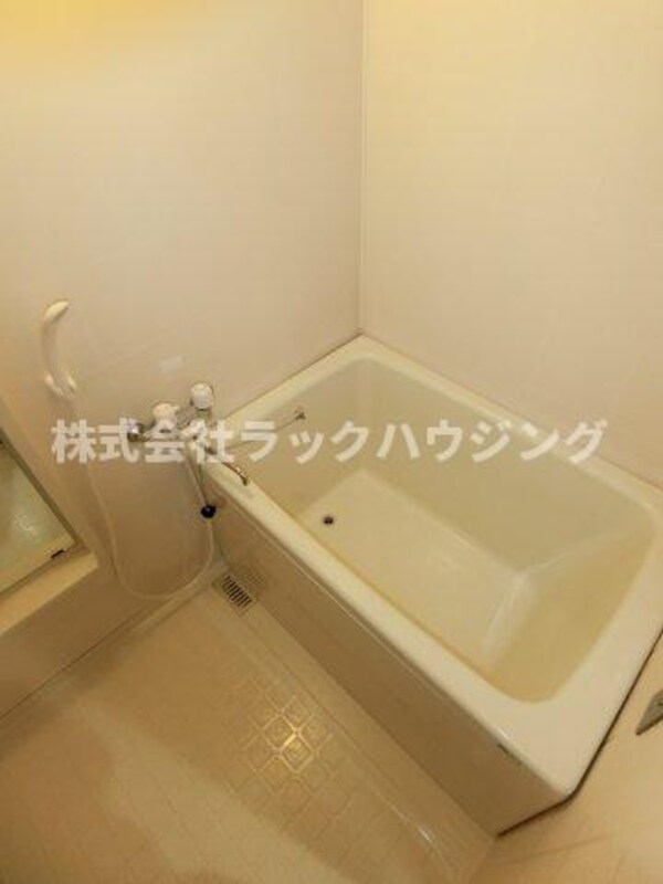 浴室(バスルーム☆一日の疲れの癒し場)