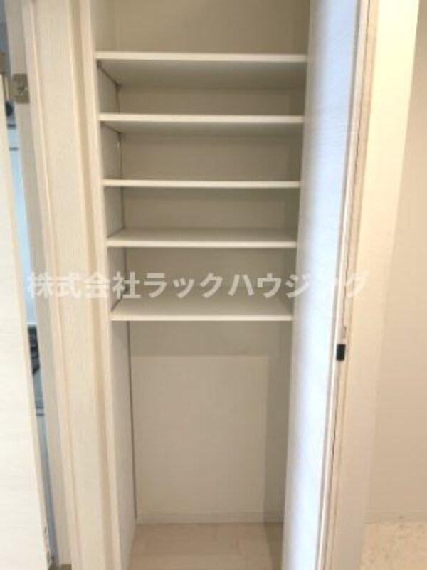 収納(【お部屋さがしはラックハウジングにお問合せ下さいませ♪】)