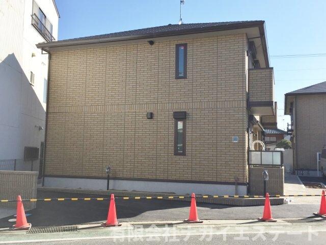 シャトン A棟の物件外観写真