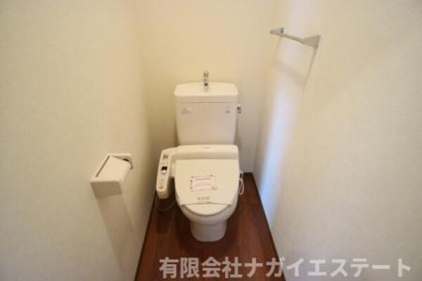 トイレ(【サンパティーク】
有限会社ナガイエステート)