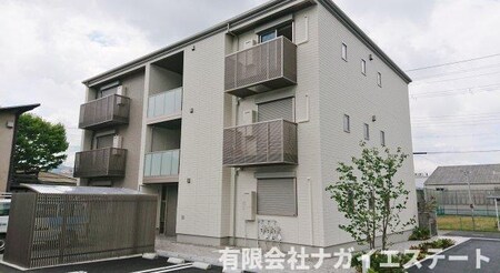 西脇威高田井町(シャルマン　コート)外観写真