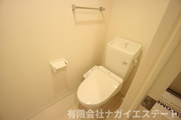 トイレ(【D－room社】有限会社ナガイエステート)