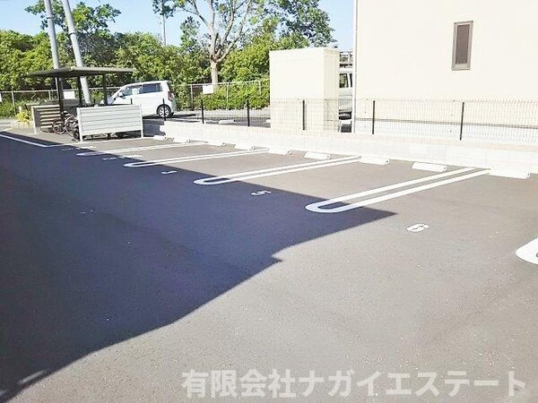駐車場(【エスポワール】
有限会社ナガイエステート)
