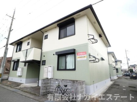黒川グリーンハイツ C棟外観写真