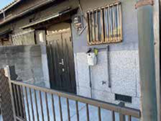 東中浜2丁目貸家