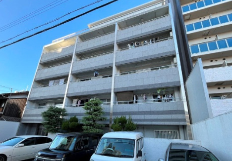 シャトー中島 本館