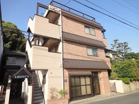 リバティー外観写真